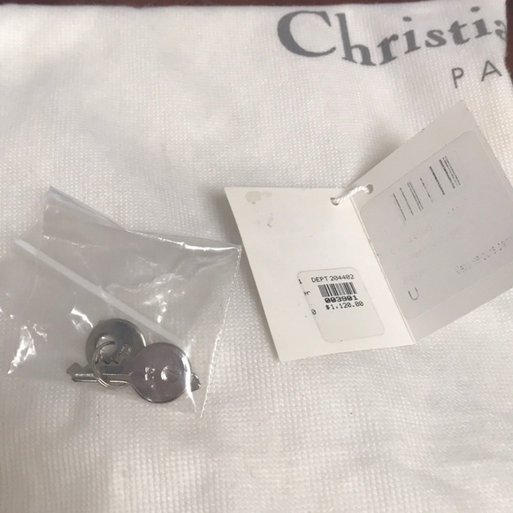 ::LAST CHANCE:: Lady Dior East West Bag - Picture 7 of 8